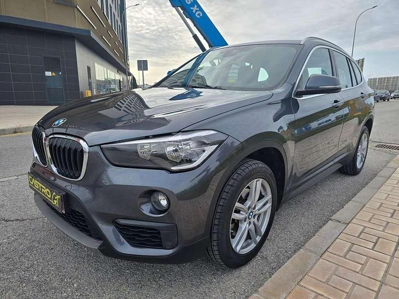 Usado BMW X1 Sport Line 136 CV (100 kW) 2017 Gris SUV