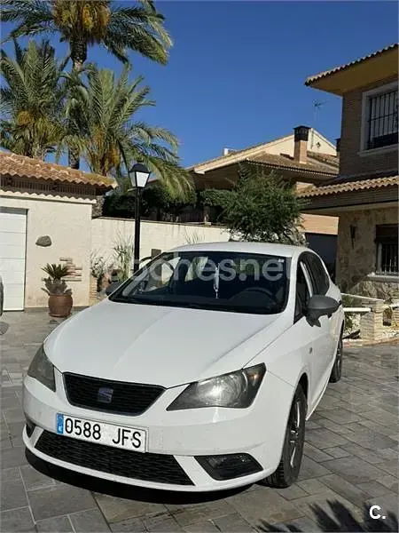 Usado Seat Ibiza I-Tech 85 CV (62 kW) 2015 Blanco Berlina