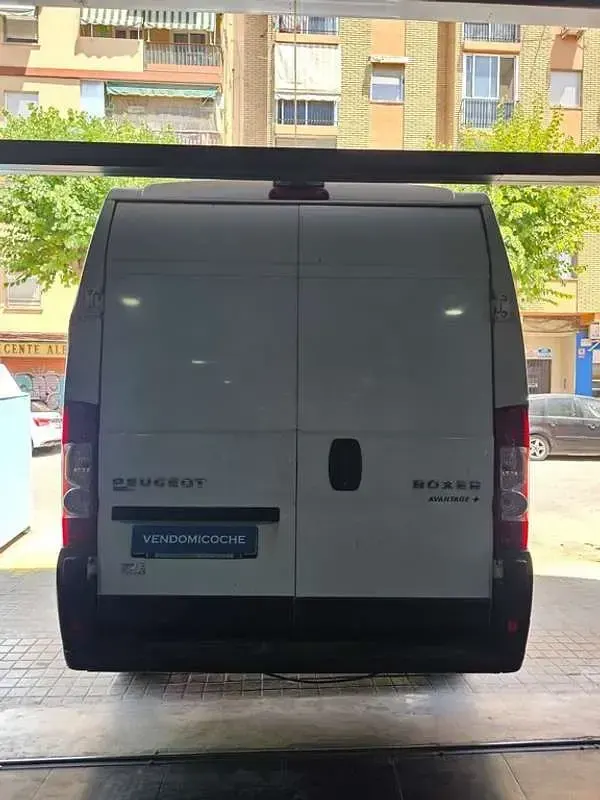Usado Peugeot Boxer 129 CV (94 kW) 2015 Blanco Van