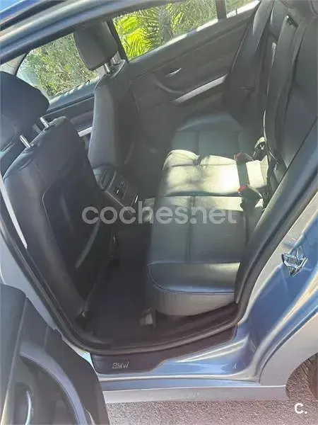 Usado BMW 320 150 CV (110 kW) 2008 Gris / plata Berlina