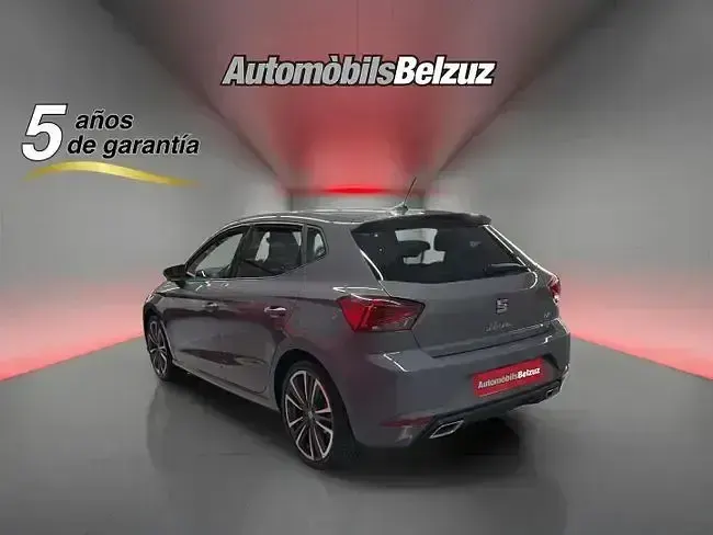 Usado Seat Ibiza FR 116 HP (85 kW) 2024 Cinzento Citadino