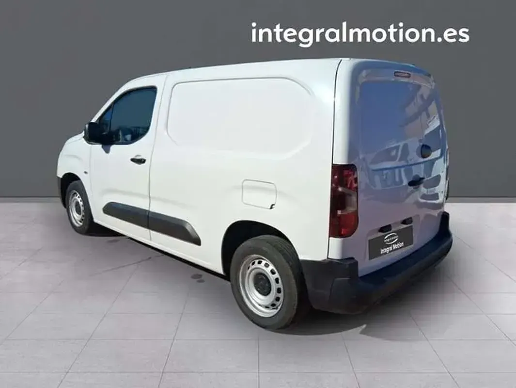 Usado Toyota Proace City City 76 CV (55 kW) 2021 Blanco Monovolumen