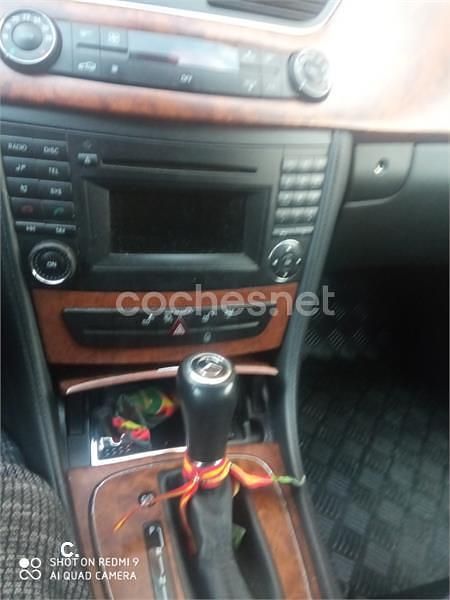 Usado Mercedes CLS320 224 CV (164 kW) 2008 Gris / plata Berlina