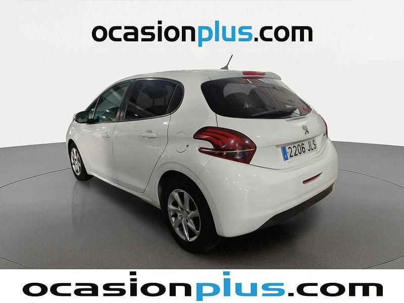 Usado Peugeot 208 Active 75 CV (55 kW) 2016 Blanco Utilitario