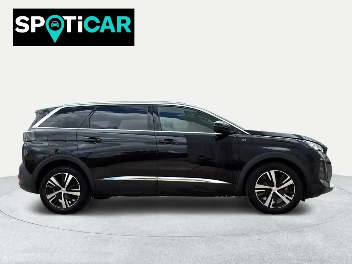 Usado Peugeot 5008 GT 130 CV (95 kW) 2024 Negro SUV