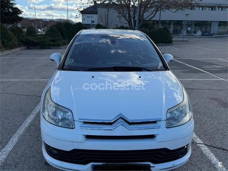 Usado Citroën C4 110 CV (80 kW) 2007 Blanco Berlina