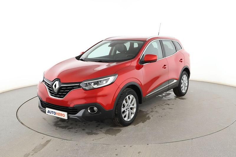 Usado Renault Kadjar Zen 130 CV (95 kW) 2017 Rojo SUV