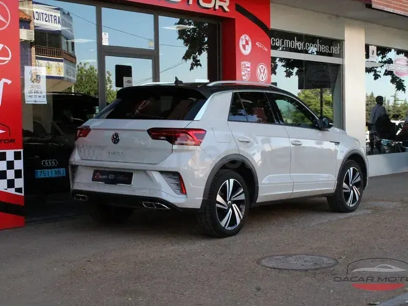 Usado VW T-Roc R-line 150 CV (110 kW) 2023 Beige SUV