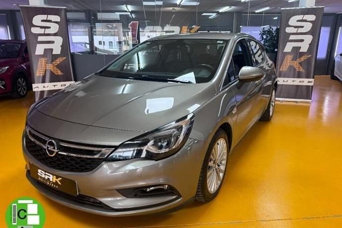 Usado Opel Astra Excellence 110 CV (80 kW) 2016