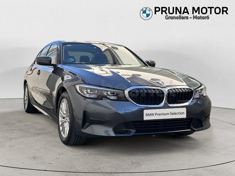 Usado BMW 320e Shadowline 190 CV (139 kW) 2021 Blanco Berlina