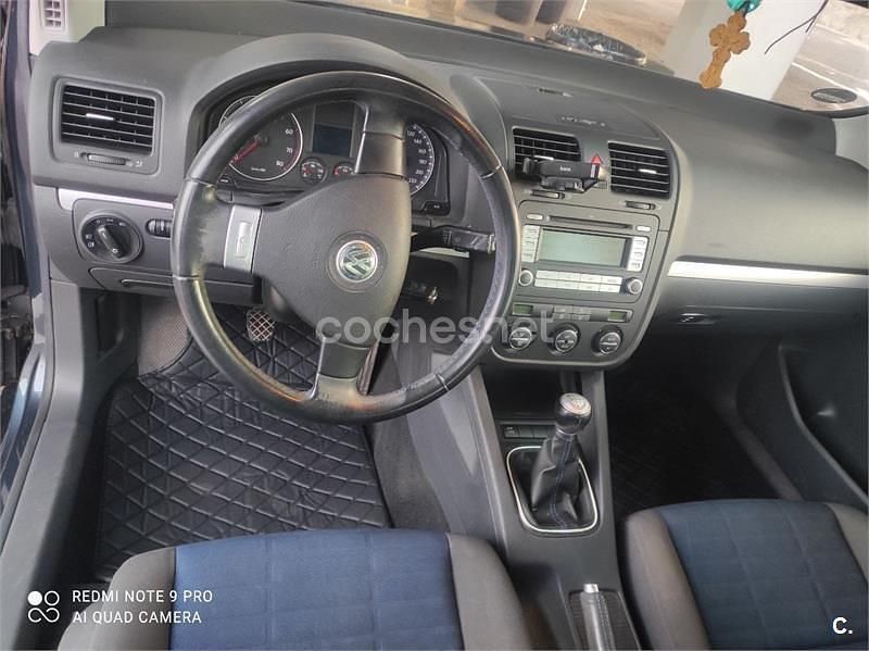 Usado VW Golf V Conceptline 75 CV (55 kW) 2007 Azul Berlina
