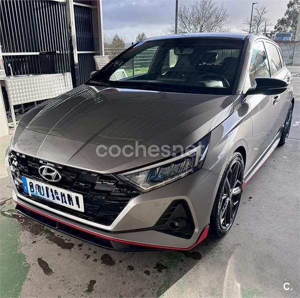 Usado Hyundai i20 204 CV (150 kW) 2023 Gris / plata Utilitario