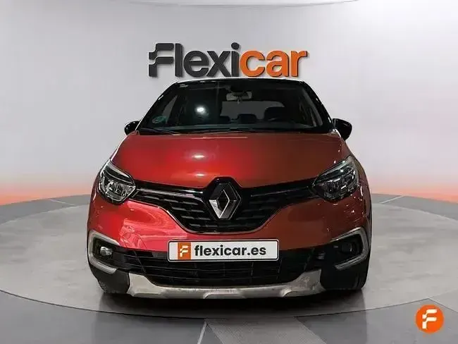 Usado Renault Captur LIMITED 90 CV (66 kW) 2019 Rojo SUV