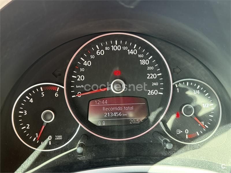 Usado VW Beetle Design 105 CV (77 kW) 2012 Rojo Utilitario