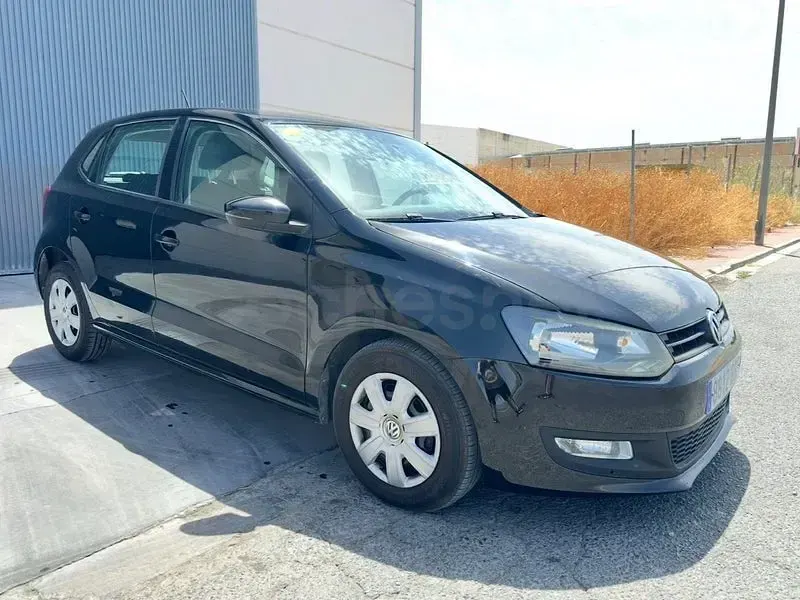 Usado VW Polo Advance 75 CV (55 kW) 2009 Negro Utilitario