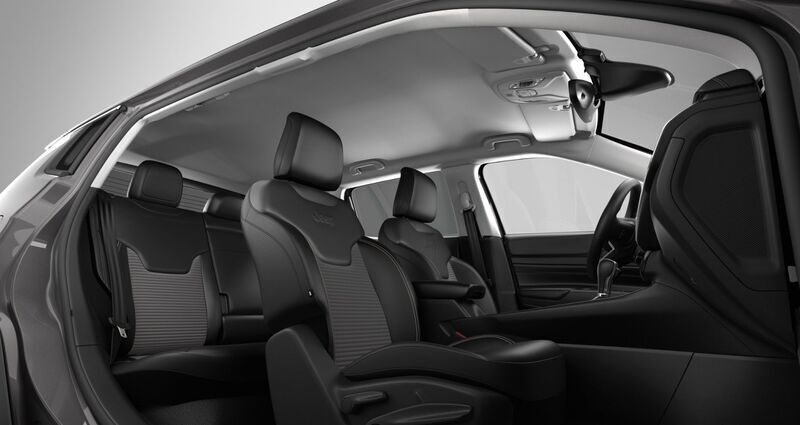 Usado Jeep Compass Limited 130 CV (95 kW) 2023 Gris SUV