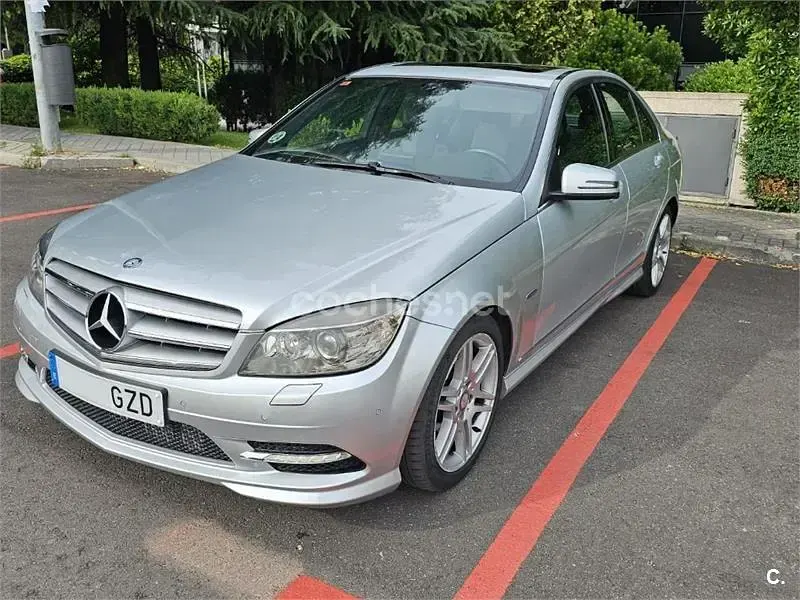 Usado Mercedes C250 Avantgarde 204 CV (150 kW) 2010 Blanco Berlina