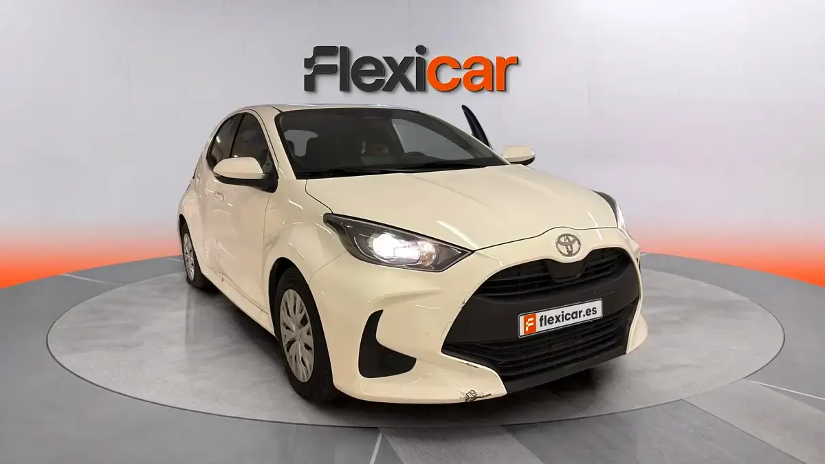 Usado Toyota Yaris Active 116 CV (85 kW) 2025 Utilitario