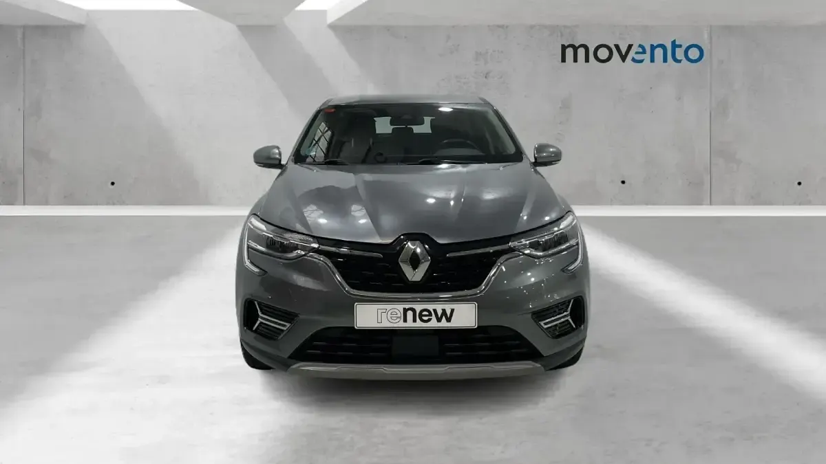Usado Renault Arkana Intens 140 CV (102 kW) 2021 Gris SUV