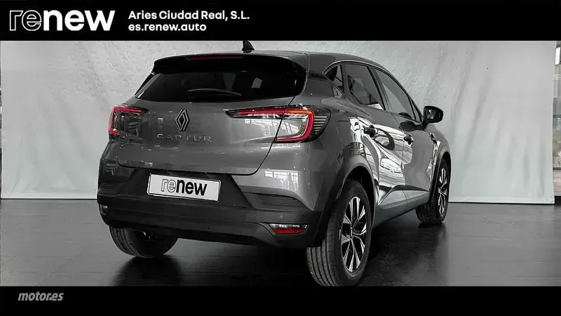 Nuevo Renault Captur 160 CV (117 kW) 2026 Gris SUV