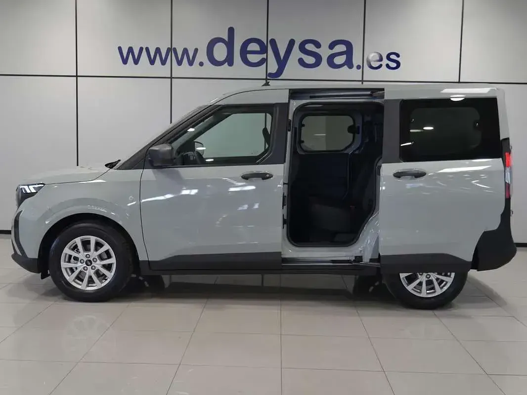 Nuevo Ford Transit Trend 102 CV (75 kW) 2026 Gris Familiar