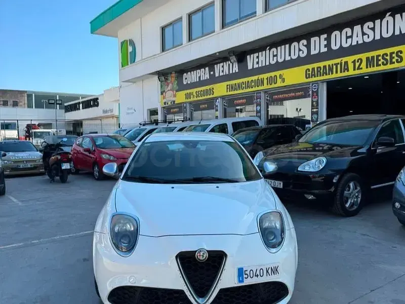 Usado Alfa Romeo MiTo 78 CV (57 kW) 2018 Blanco Utilitario