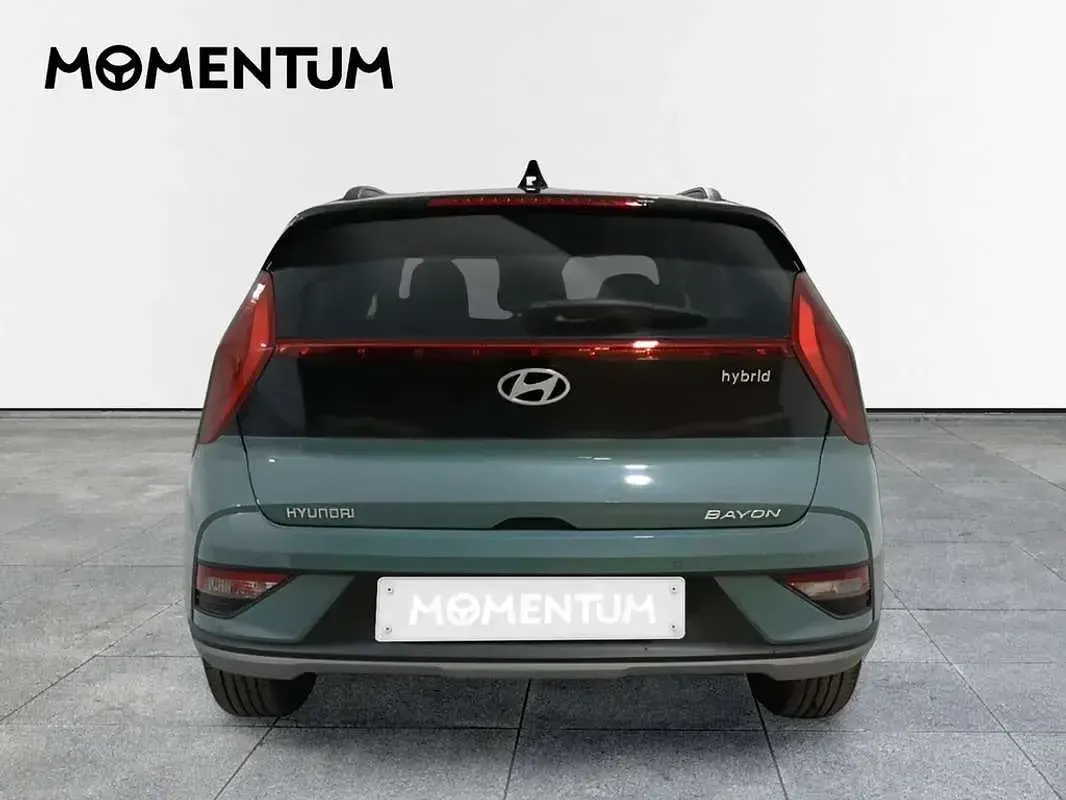 Usado Hyundai Bayon 102 CV (75 kW) 2025 Blanco SUV