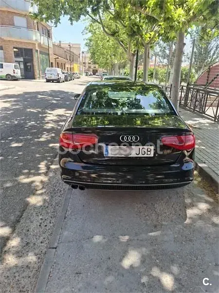 Usado Audi A4 S-Line 150 CV (110 kW) 2015 Negro Berlina