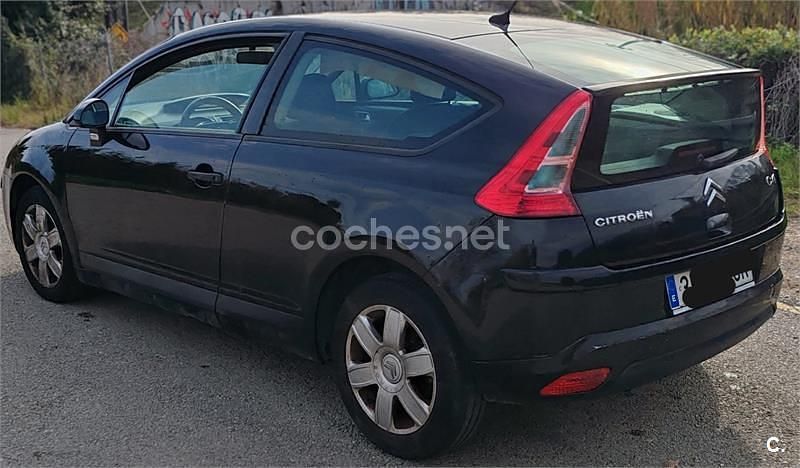 Usado Citroën C4 90 CV (66 kW) 2008 Negro Berlina