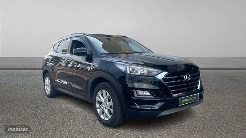 Usado Hyundai Tucson Style 136 CV (100 kW) 2021 Negro SUV