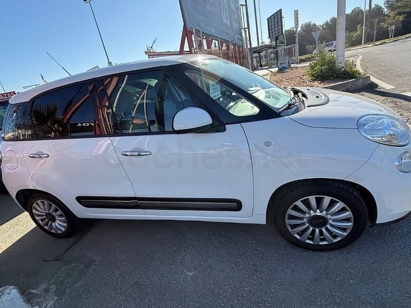Usado Fiat 500L Lounge 85 CV (62 kW) 2015 Beige Monovolumen