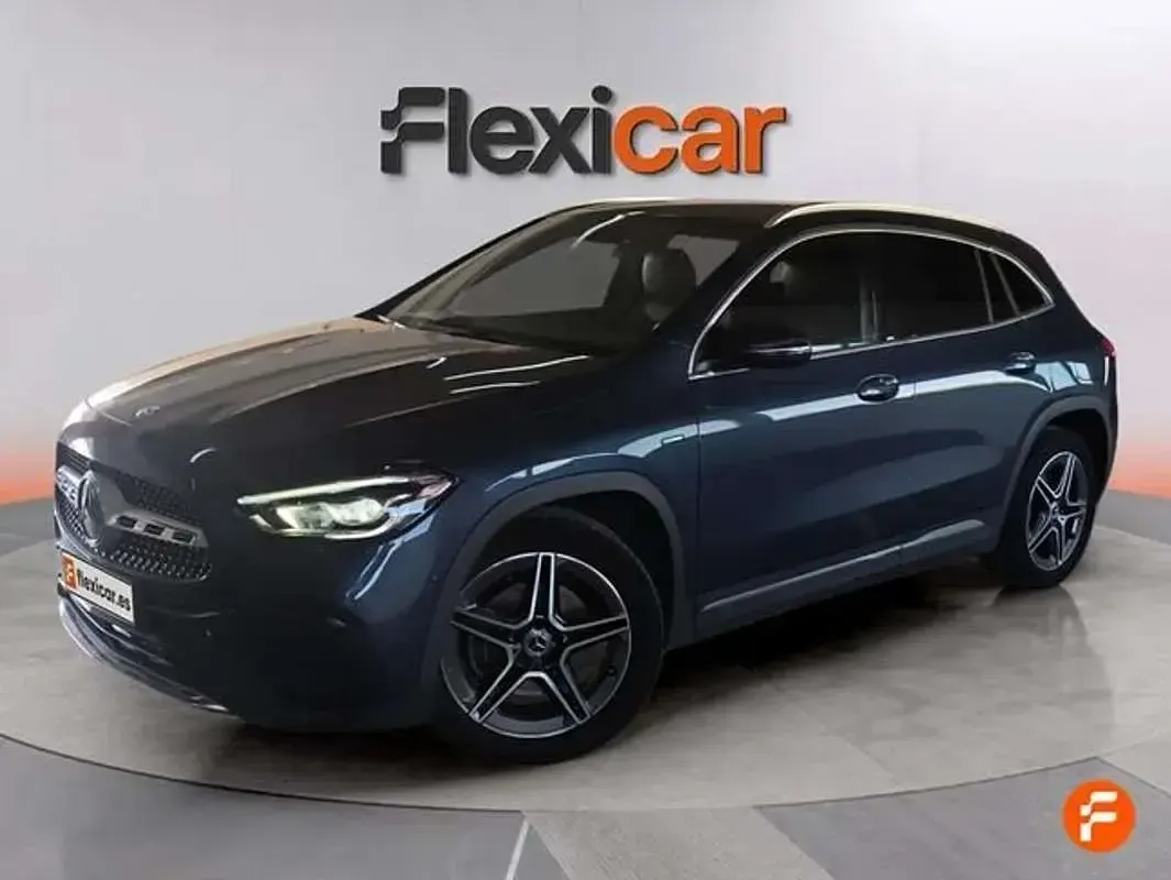 Usado Mercedes GLA250 218 CV (160 kW) 2021 Negro SUV