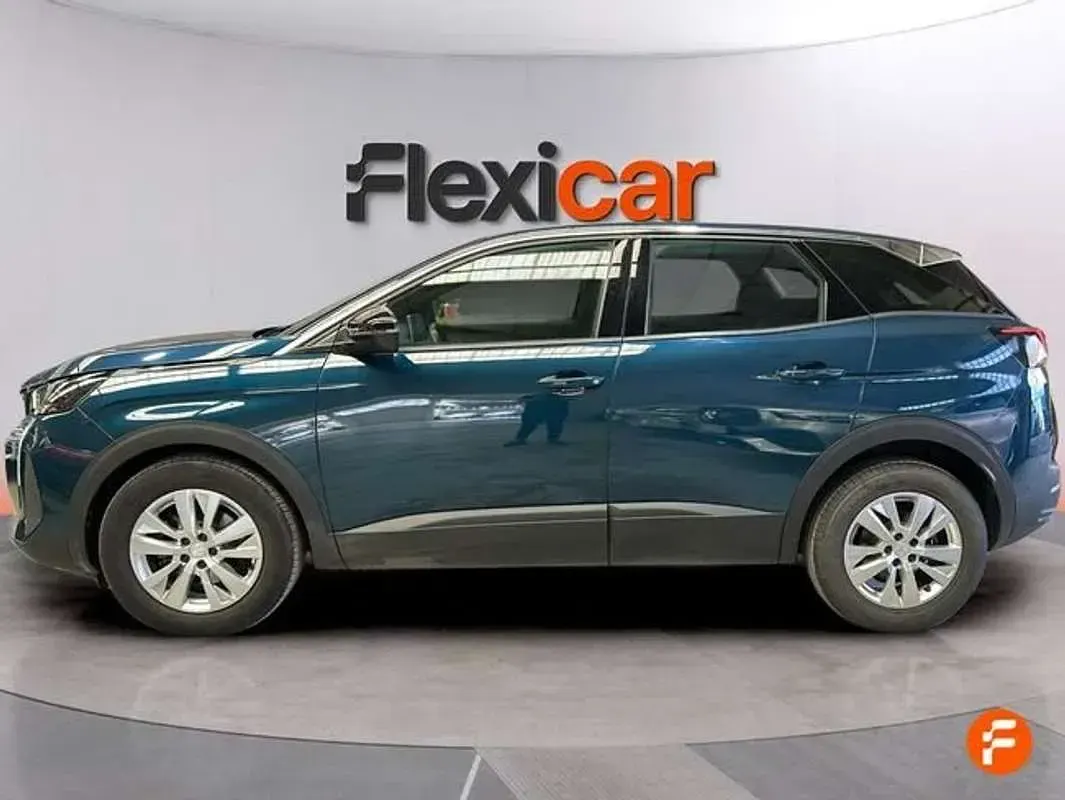 Usado Peugeot 3008 Active 131 CV (96 kW) 2024 Azul SUV