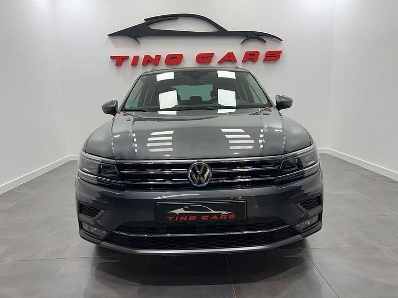 Usado VW Tiguan Sportline 150 CV (110 kW) 2019 Gris / plata SUV