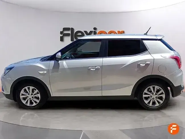 Usado SsangYong Tivoli 128 CV (94 kW) 2019 Gris SUV