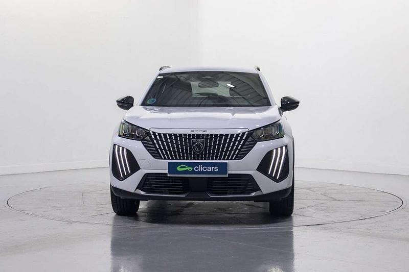 Usado Peugeot 2008 Allure 136 CV (100 kW) 2025 Blanco SUV