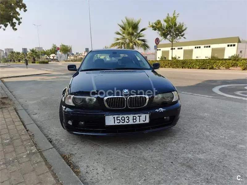 Usado BMW 320 170 CV (125 kW) 2002 Azul Coupe