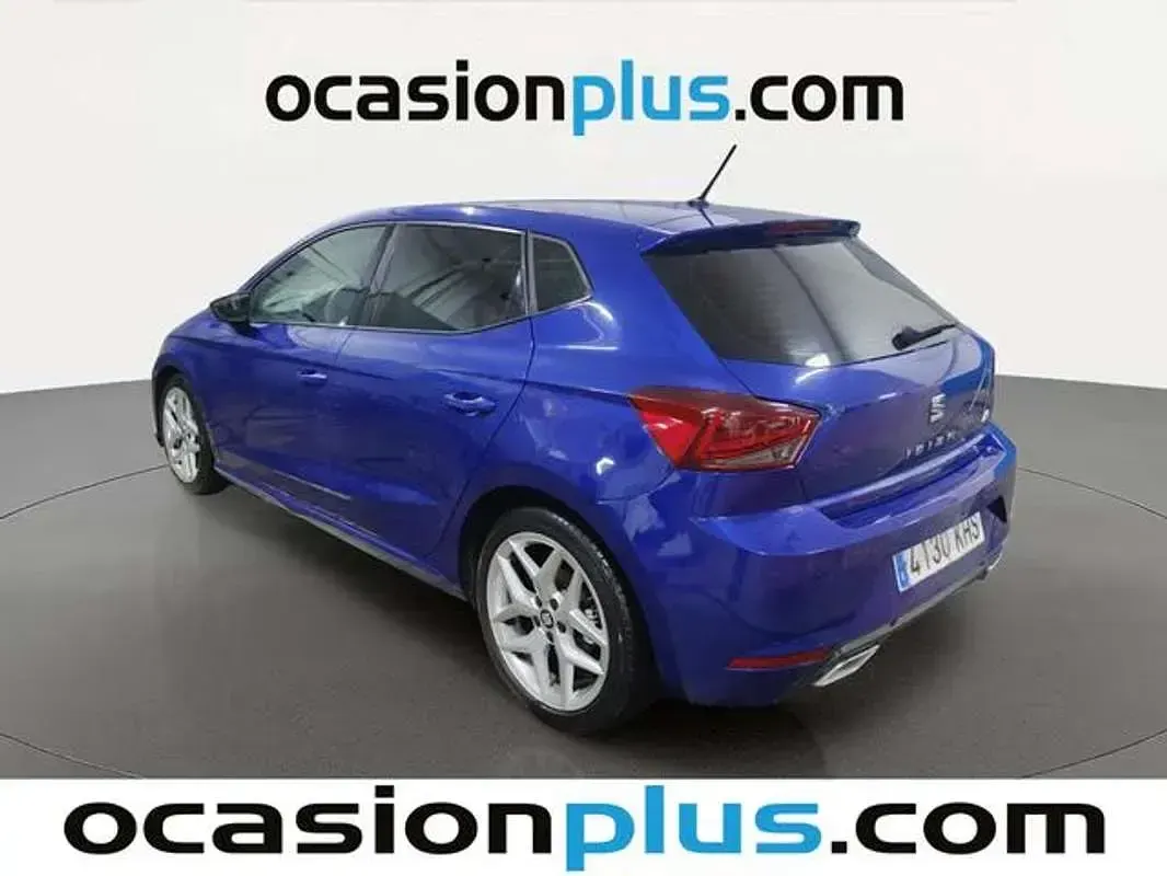 Usado Seat Ibiza FR 116 CV (85 kW) 2018 Azul Utilitario