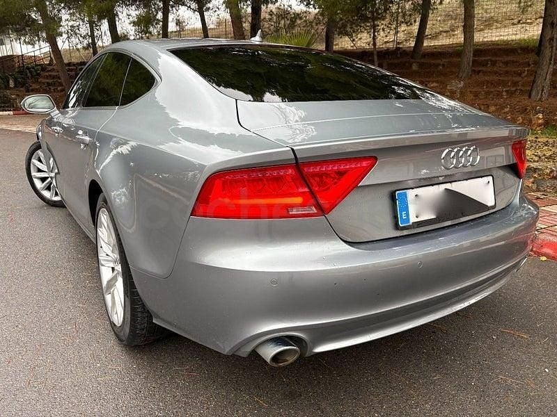 Usado Audi A7 Sportback Ambiente 245 CV (180 kW) 2013 Gris Utilitario