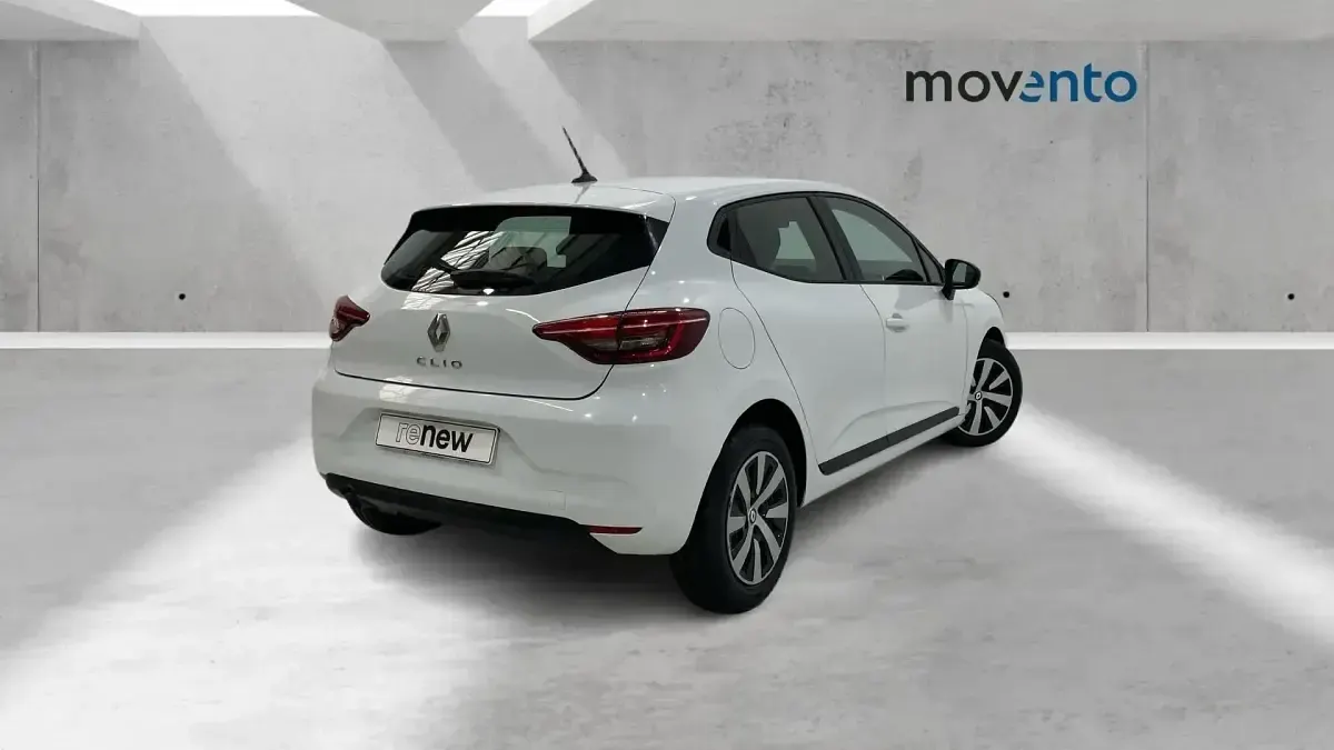 Usado Renault Clio Intens 90 CV (66 kW) 2022 Blanco Utilitario