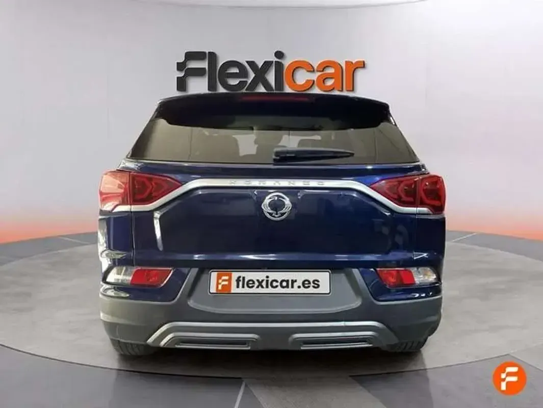 Usado SsangYong Korando 136 CV (100 kW) 2024 Azul SUV