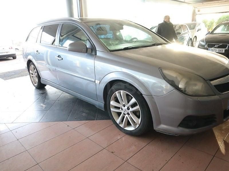 Usado Opel Vectra Sport 184 CV (135 kW) 2007 Gris / plata Familiar