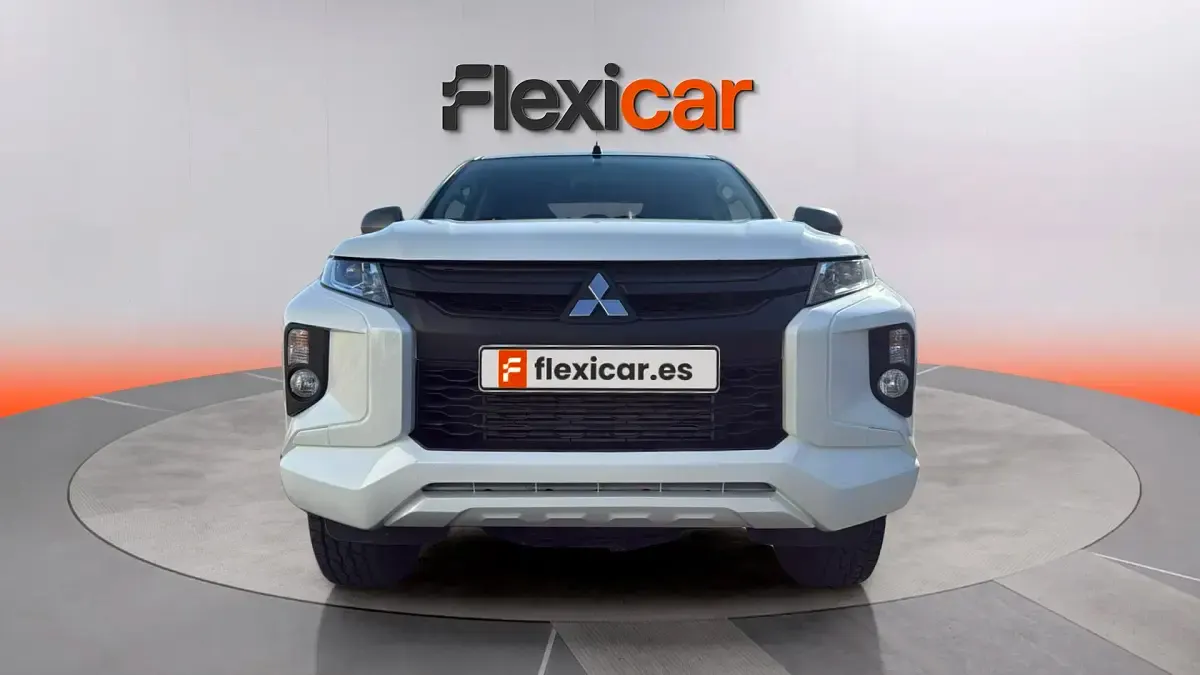 Usado Mitsubishi L200 150 CV (110 kW) 2020 Blanco Pickup/Camioneta