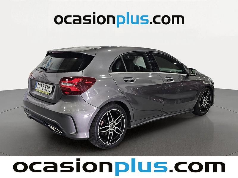Usado Mercedes A200 AMG 136 CV (100 kW) 2018 Gris Utilitario