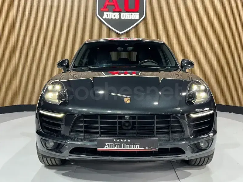 Usado Porsche Macan 258 CV (189 kW) 2017 Gris / plata SUV