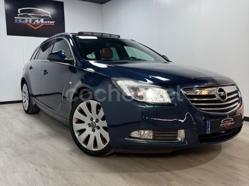 Azul Usado 2012 Opel Insignia Sportive Familiar | 6500 € - Imagen 1/4