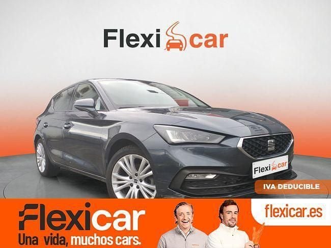 Usado Seat Leon Style 115 CV (84 kW) 2020 Gris Berlina