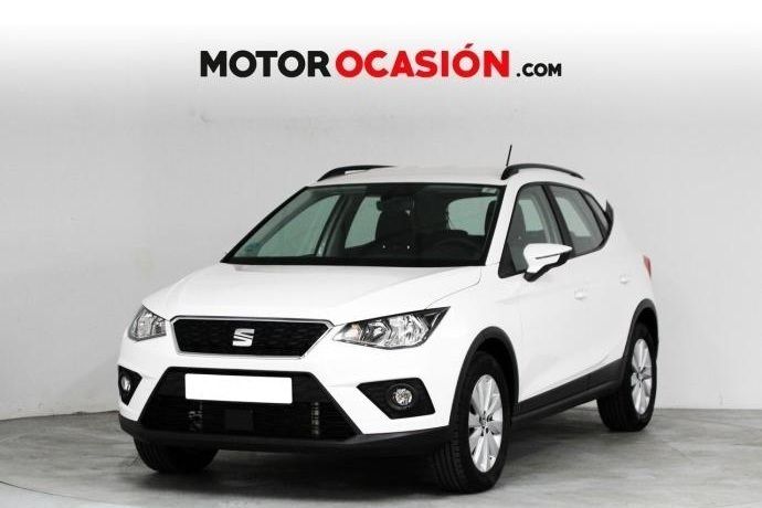 Usado Seat Arona Style 95 CV (69 kW) 2019 Blanco SUV