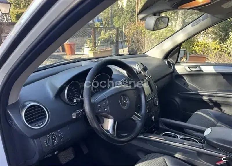 Usado Mercedes ML280 190 CV (139 kW) 2007 Blanco SUV