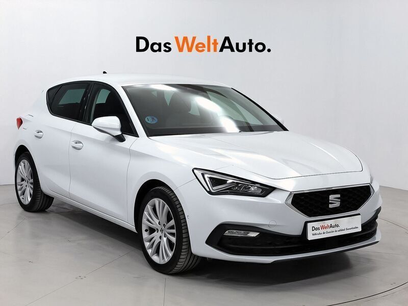 Blanco Usado 2024 Seat Leon Style Berlina | 23.490 € (Buen precio) - Imagen 1/4